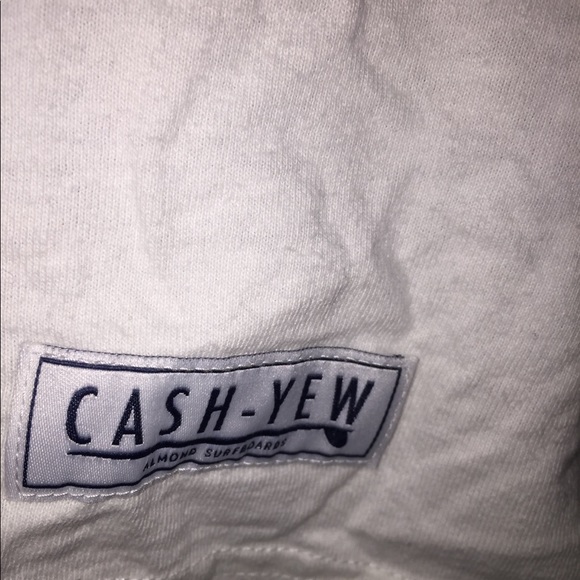 Long sleeve cash yew tee - Picture 7 of 8